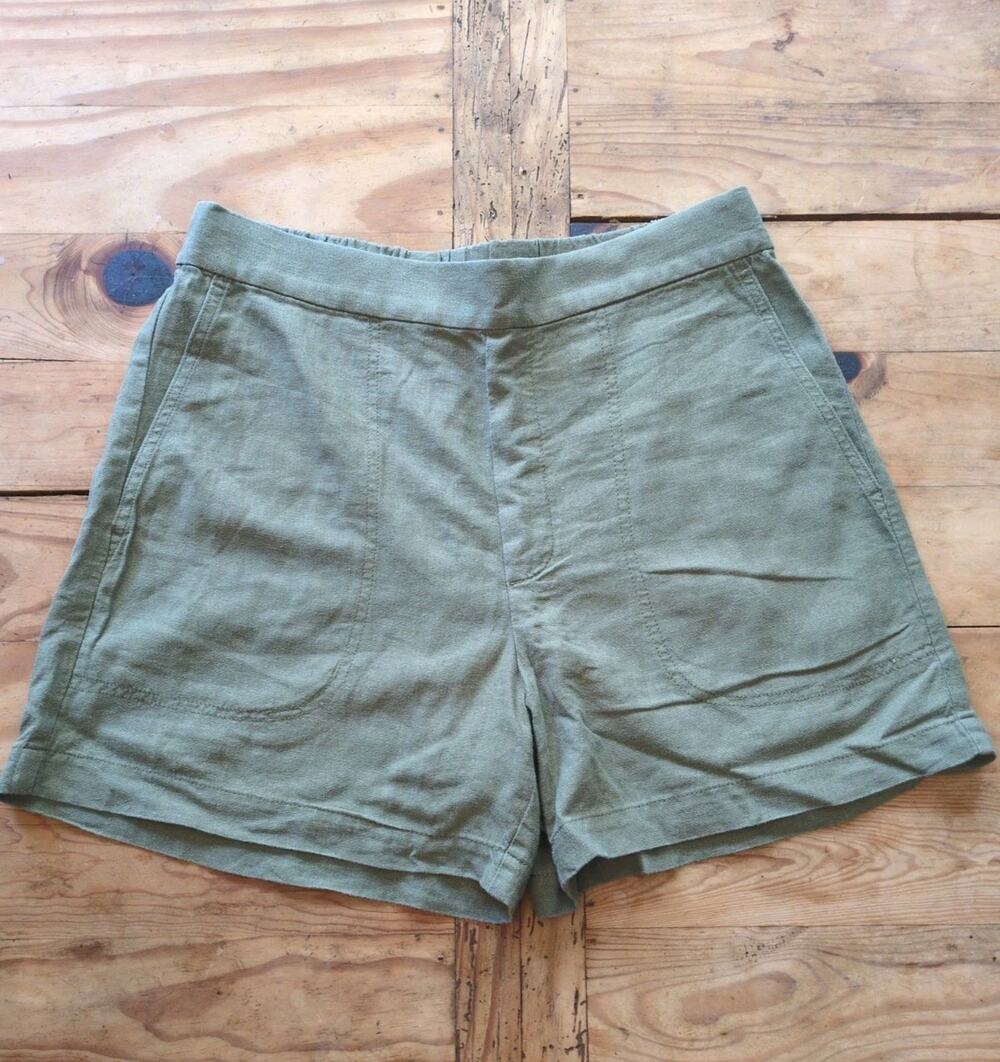 Banana Republic Shorts Medium Linen Flat Front Elastic Army Relaxed Olive Green